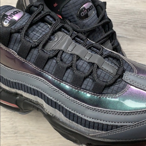 COPY - New Nike Air Max 95 LV8 Men’s 10.5 Ember G… - Picture 3 of 7